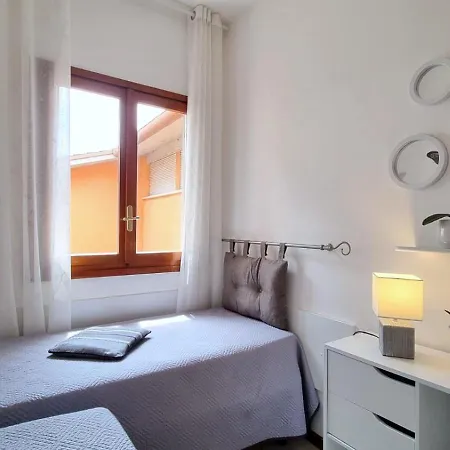 Bookingpeschiera Bei Gardaland شقة
