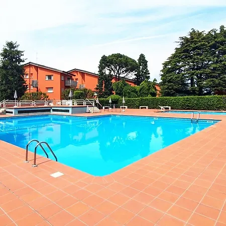 Bookingpeschiera Bei Gardaland Διαμέρισμα