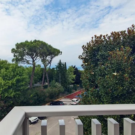 Bookingpeschiera Bei Gardaland Διαμέρισμα