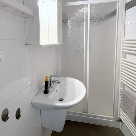 Bookingpeschiera Bei Gardaland Apartmán