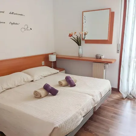Bookingpeschiera Bei Gardaland Apartmán